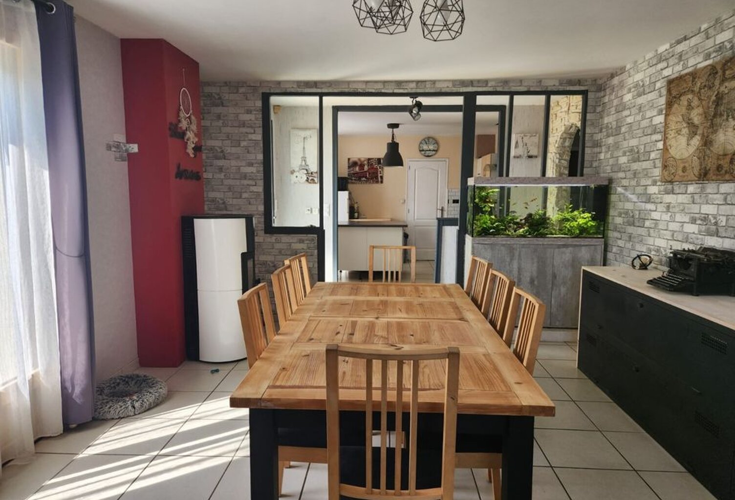 Maison familiale 4 chambres avec jardin, garage et dépendance — photo 1