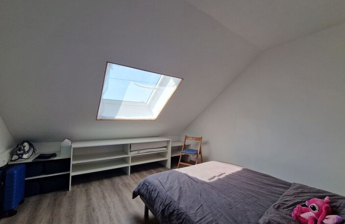 Maison familiale 4 chambres avec jardin, garage et dépendance — photo 4