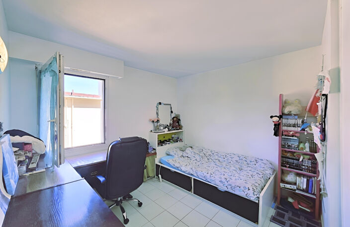 BAISSE DE PRIX : 219 990 EUR | 3 pièces 63 m2 Traversant   Id — photo 4