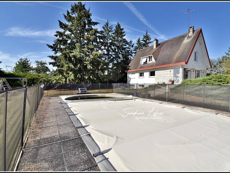 La Chaussée-d'Ivry – Maison familiale avec piscine, sous-sol total et terrain de 2 788 m² — photo 1