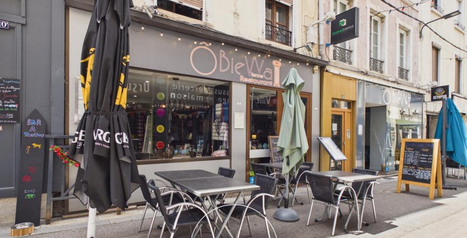 Fonds de commerce de restauration à vendre – Emplacement stratégique au cœur de Vienne (38200) — photo 1