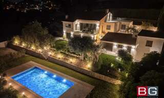 Maison 9 Pièces 375 m² à vendre à Vallauris (06220)