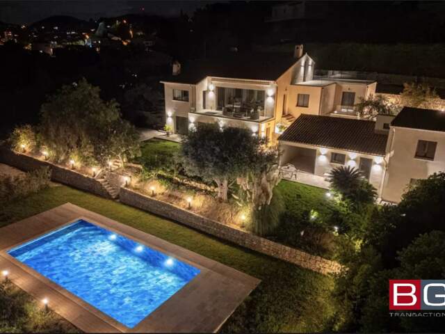 VILLA AVEC VUE MER, PISCINE & MAISON D'AMIS — photo du bien