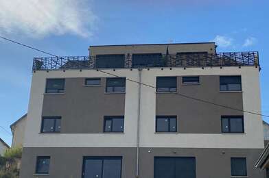 Appartement 5 pièces 240000 €