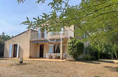 Grignan – À quelques pas du village, propriété provençale aux mu — photo du bien
