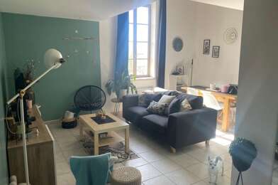 Appartement 3 pièces 813 €