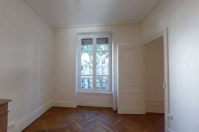 Appartement 3 pièces 1230 €
