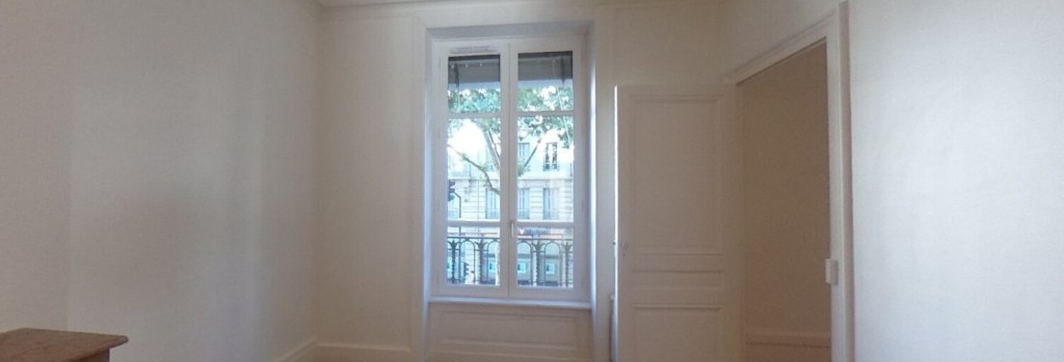 Appartement 3 Pièces 94 m² à louer à Lyon 7 (69007)