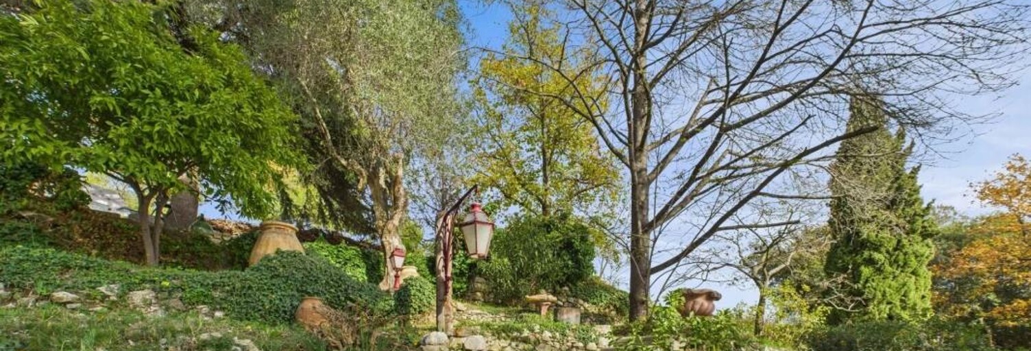 Maison 7 Pièces 223 m² à vendre à Cantaron (06340)