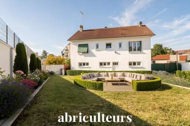 Maison 4 pièces 400000 €