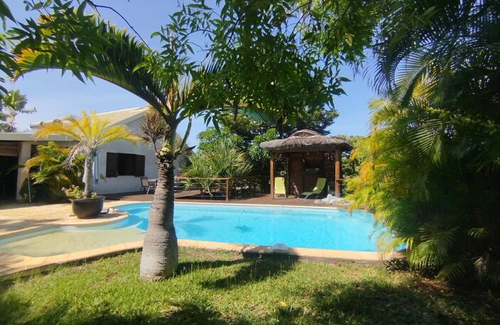Villa meublée de type F6 de 166 m² avec piscine - (EDF, EAU, ENTRETIEN JARDIN INCUS - TEOM OFFERTE) — photo 2
