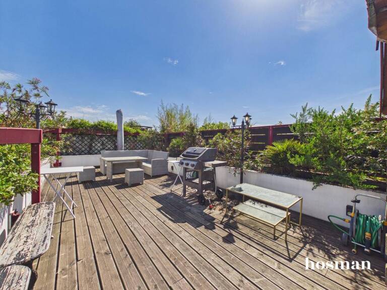 Dernier étage et rooftop ! Appartement 3 pièces de 88 m2 - Avenue Magellan, Créteil — photo 1