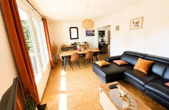 Appartement À Vendre — photo 2