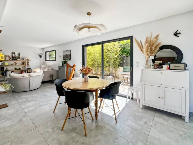 Francheville le Haut jolie maison contemporaine, en parfait état, climatisée, 4 chambres dans un cadre champêtre — photo 1