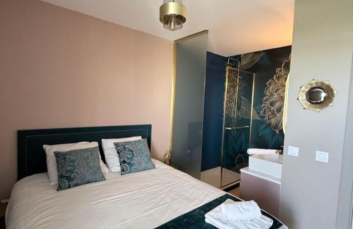 Appartement À Vendre — photo 2
