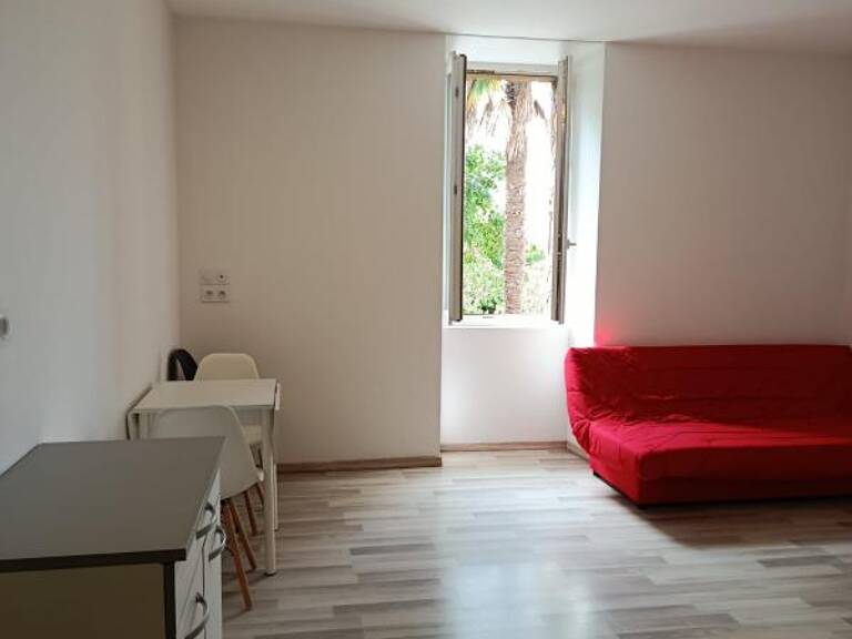 RISCLE STUDIO MEUBLE A LOUER — photo 1