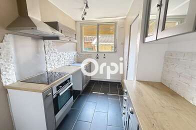 Maison 4 pièces 830 €