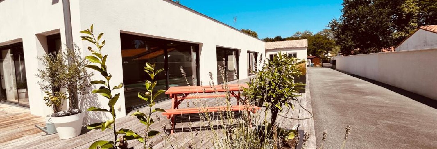 Maison 5 Pièces 155 m² à vendre à Étaules (17750)