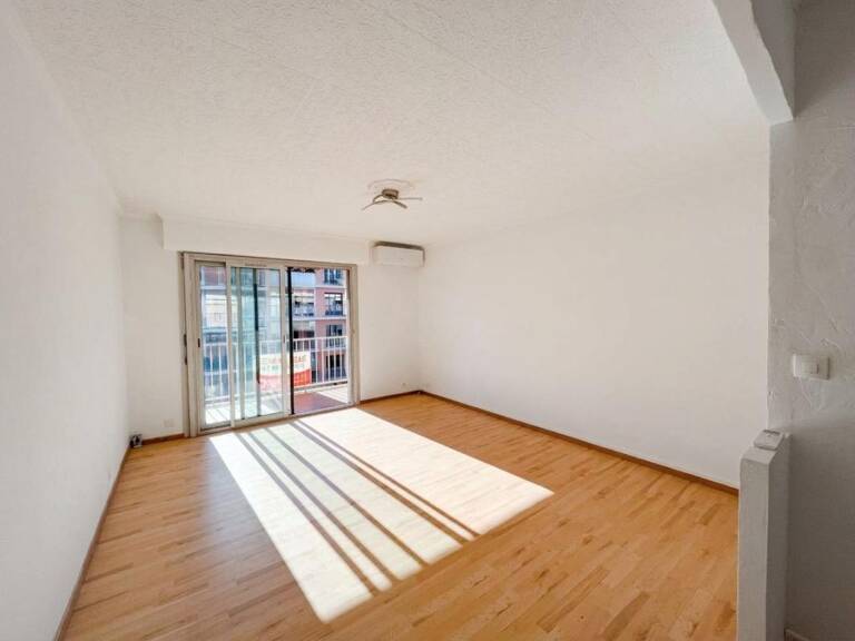À LOUER – T3 68 m² AVEC BALCON, LOGGIA, CAVE ET PARKING – LA VALETTE-DU-VAR — photo 1