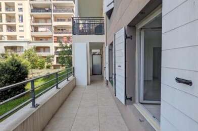Appartement 3 pièces 1088 €