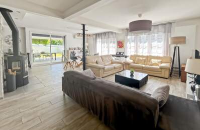 EXCLUSIVITE AYGUESVIVES - Maison avec jardin et terrasse couverte — photo du bien