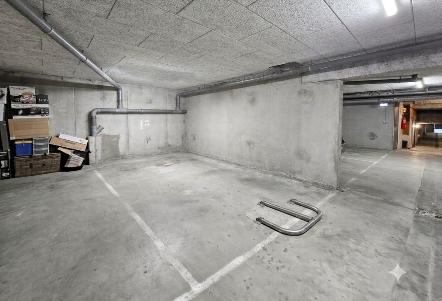 RAMONVILLE-SAINT-AGNE - Place de parking en sous-sol — photo 1