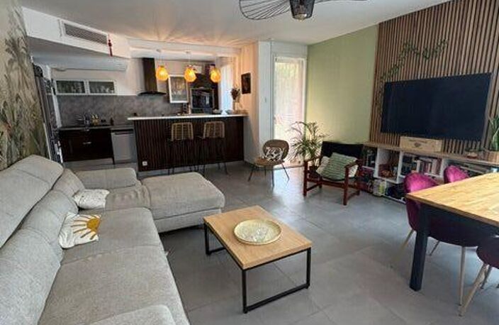 Appartement À Vendre — photo 2