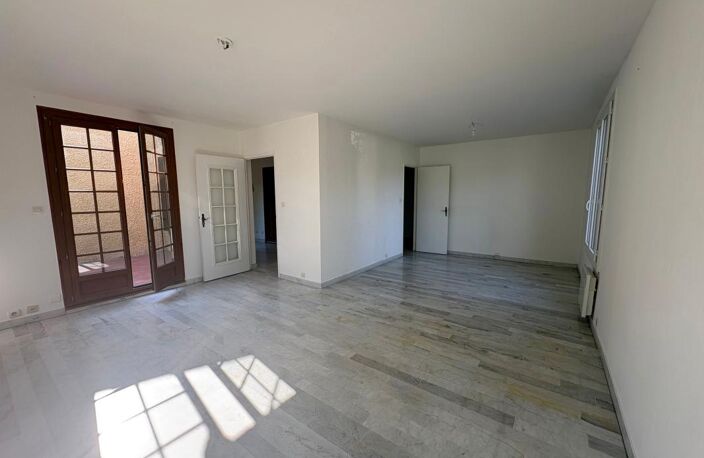 AUZIELLE - Maison T4 À Vendre — photo 5