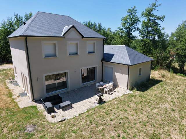 Maison À Vendre — photo du bien