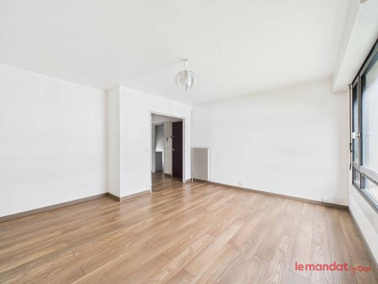 Appartement À Vendre — photo 1