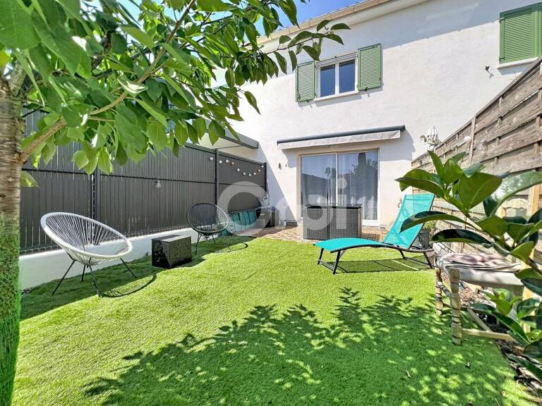 Maison À Vendre — photo 1