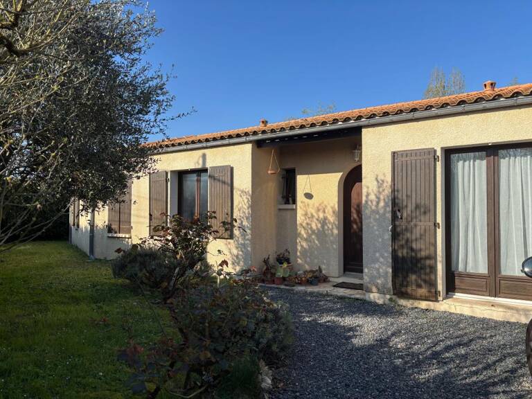Maison À Vendre — photo 1