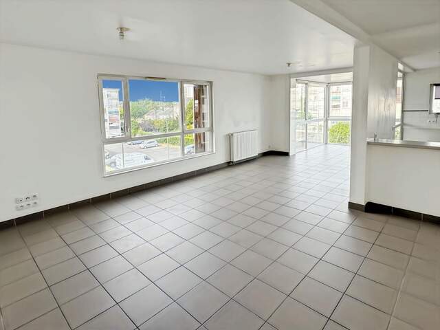 Appartement T4 à louer - Saint-Pierre-Des-Corps (AL) — photo du bien