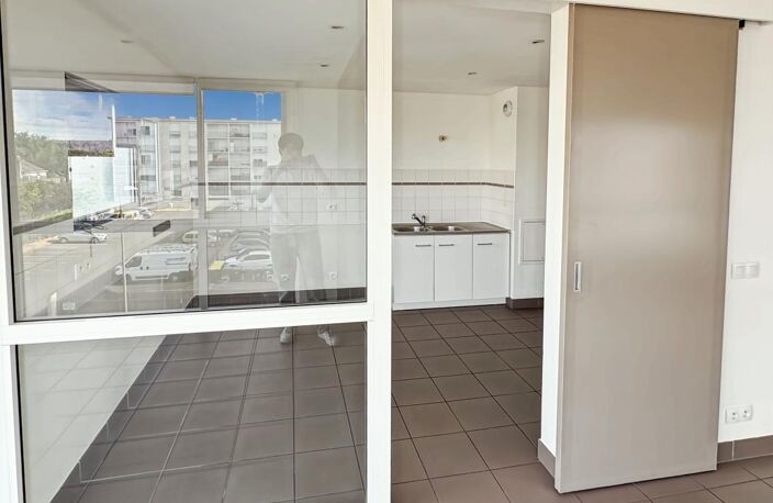 Appartement T4 à louer - Saint-Pierre-Des-Corps (AL) — photo 5
