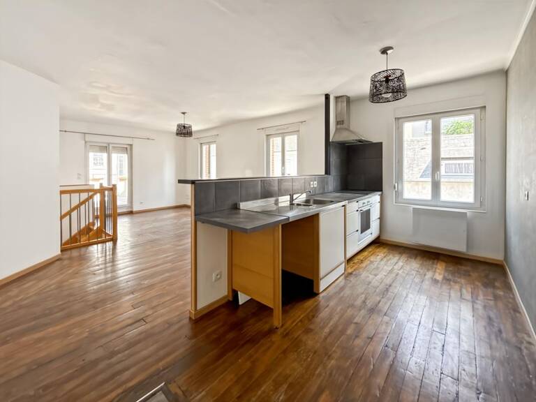   À vendre – Charmante maison en copropriété en centre-ville d’Orléans ! — photo 1