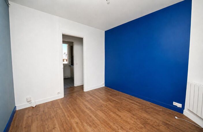Bois-Colombes - Dernier étage, deux balcons et près de 20 m² de combles — photo 3