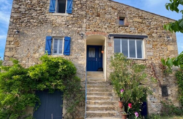 Maison en pierre avec piscine sur 8500 m² de terrain Bessas 10 pièce(s) 244 m2 — photo 2