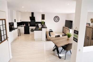 Appartement 5 pièces 140000 €