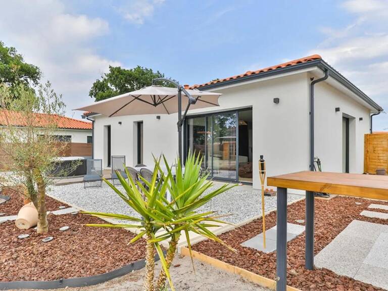 Superbe maison  de plein pied à Mimizan -  5 pièces 82 m2 — photo 1