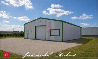 Local industriel 2 Pièces 153 m² à vendre à Selles-sur-Cher (41130)