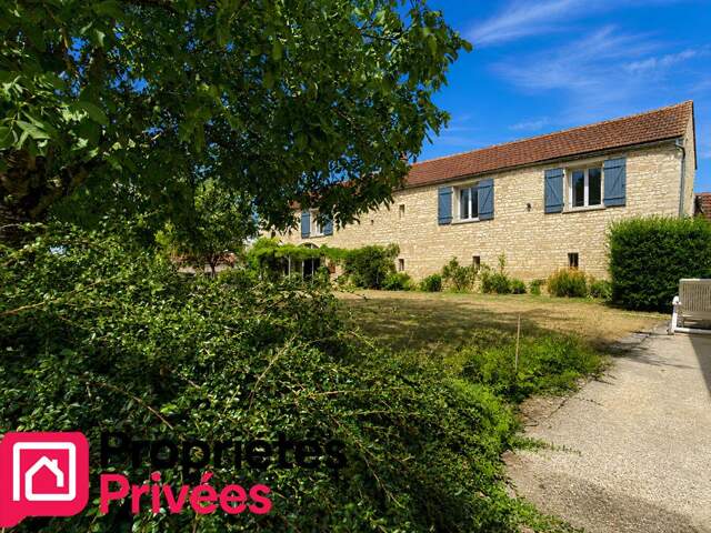 Maison Jouancy 5 pièce(s) 222 m2 — photo du bien