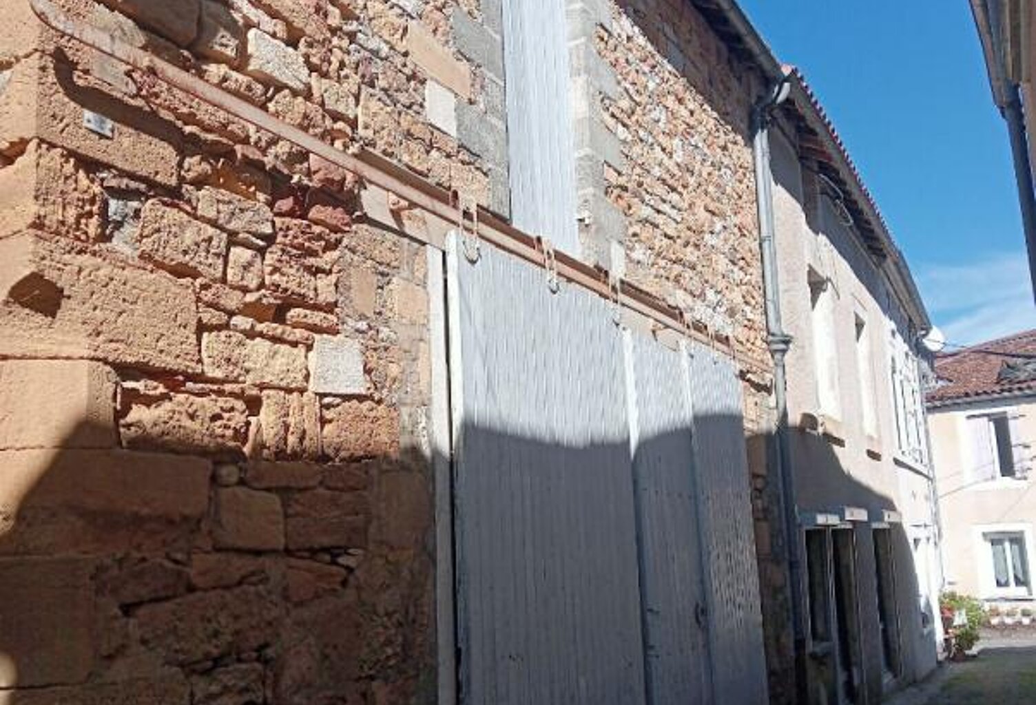 Grange Corgnac Sur L Isle 2 pièce(s) 75 m2 — photo 1