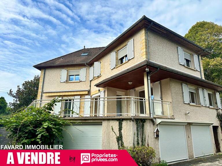 Grande maison familiale 238 m² - 7 chambres - jardin & garages - Brive-la-Gaillarde — photo 1