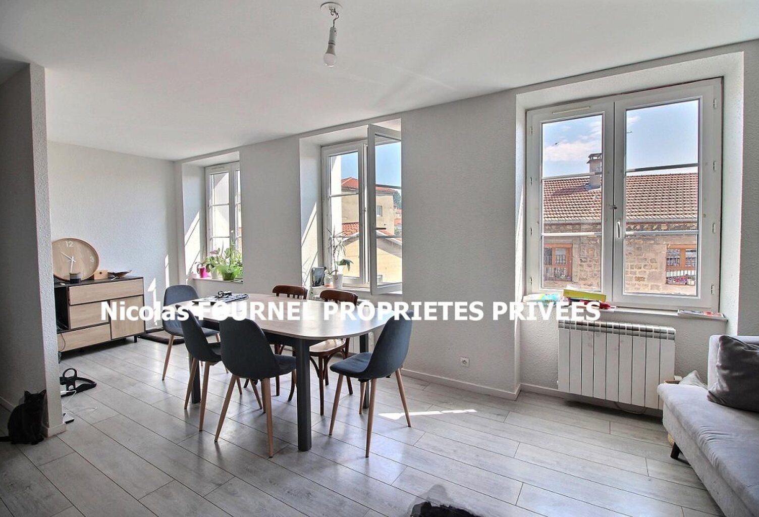 Saint-Genest-Malifaux centre village EN EXCLUSIVITÉ location Duplex 60m² 2 chambres dans une petite copropriété — photo 1