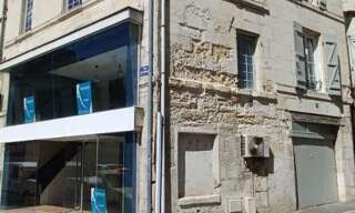 Immeuble  100 m² à vendre à Fontenay-le-Comte (85200)