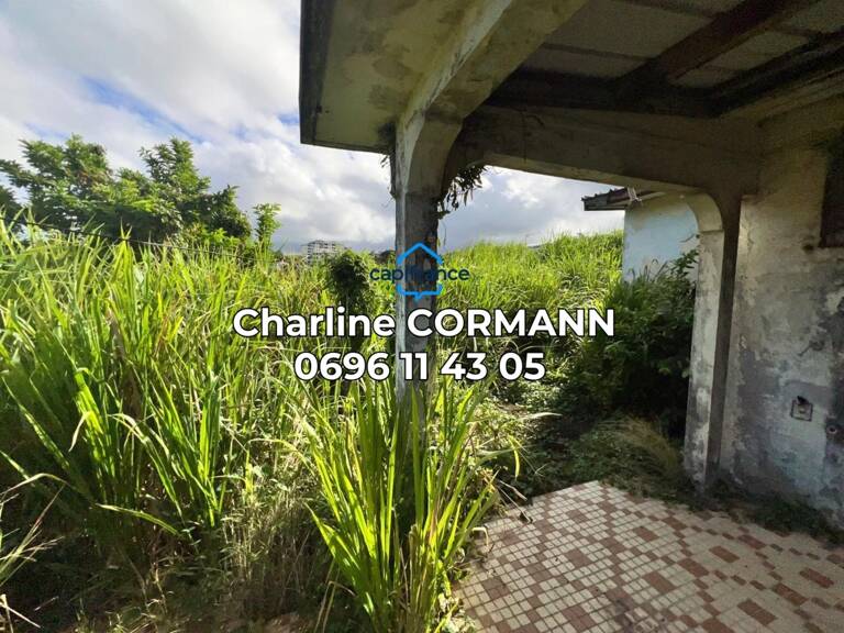 Maison à rénover avec jardin – Fort potentiel au Lorrain — photo 1