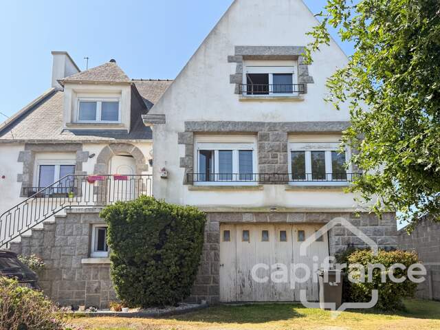 Maison familiale de 158 m² avec sous-sol complet - 5 Chambres - Lannilis 29870 - Proche commerces, écoles- Plage à 10 min — photo du bien