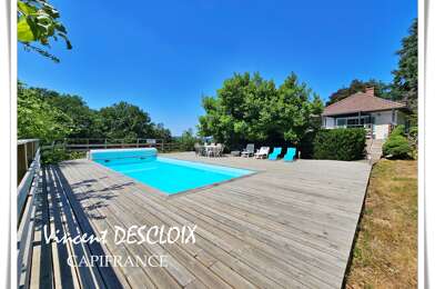 Maison 6 pièces 395000 €