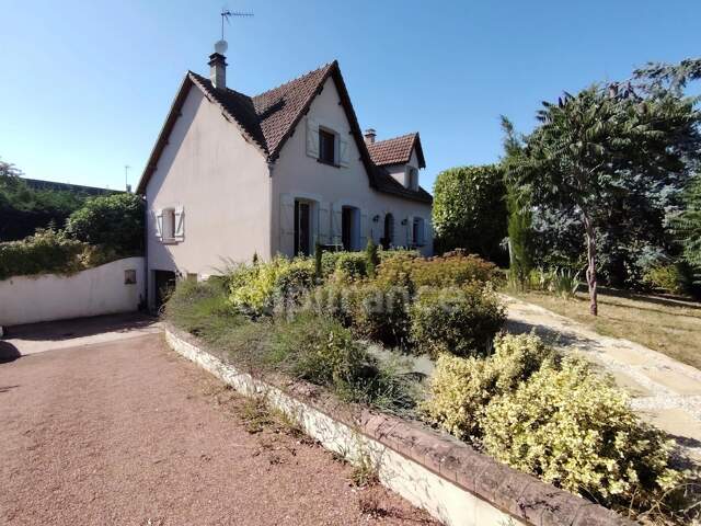 Maison à vendre 6 pièces SEIGNELAY (89) — photo du bien
