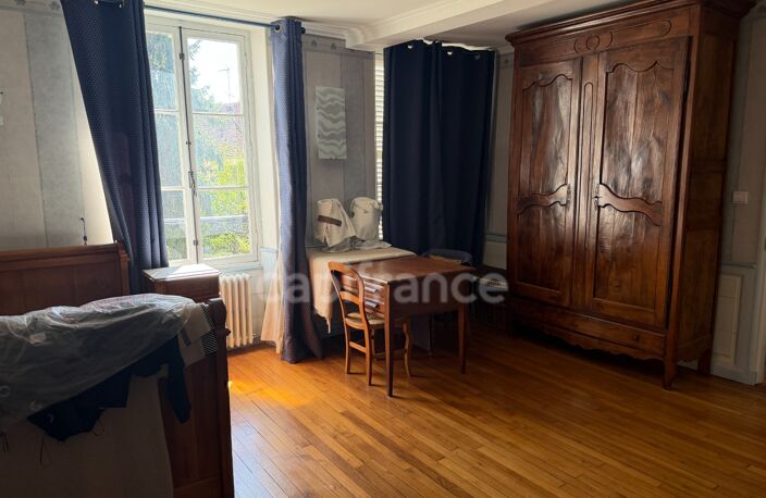 Maison à vendre 7 pièces AUXERRE (89)   Propriété de caractère de 165 m2   4 chambres   Garage   Caves    Terrain — photo 5